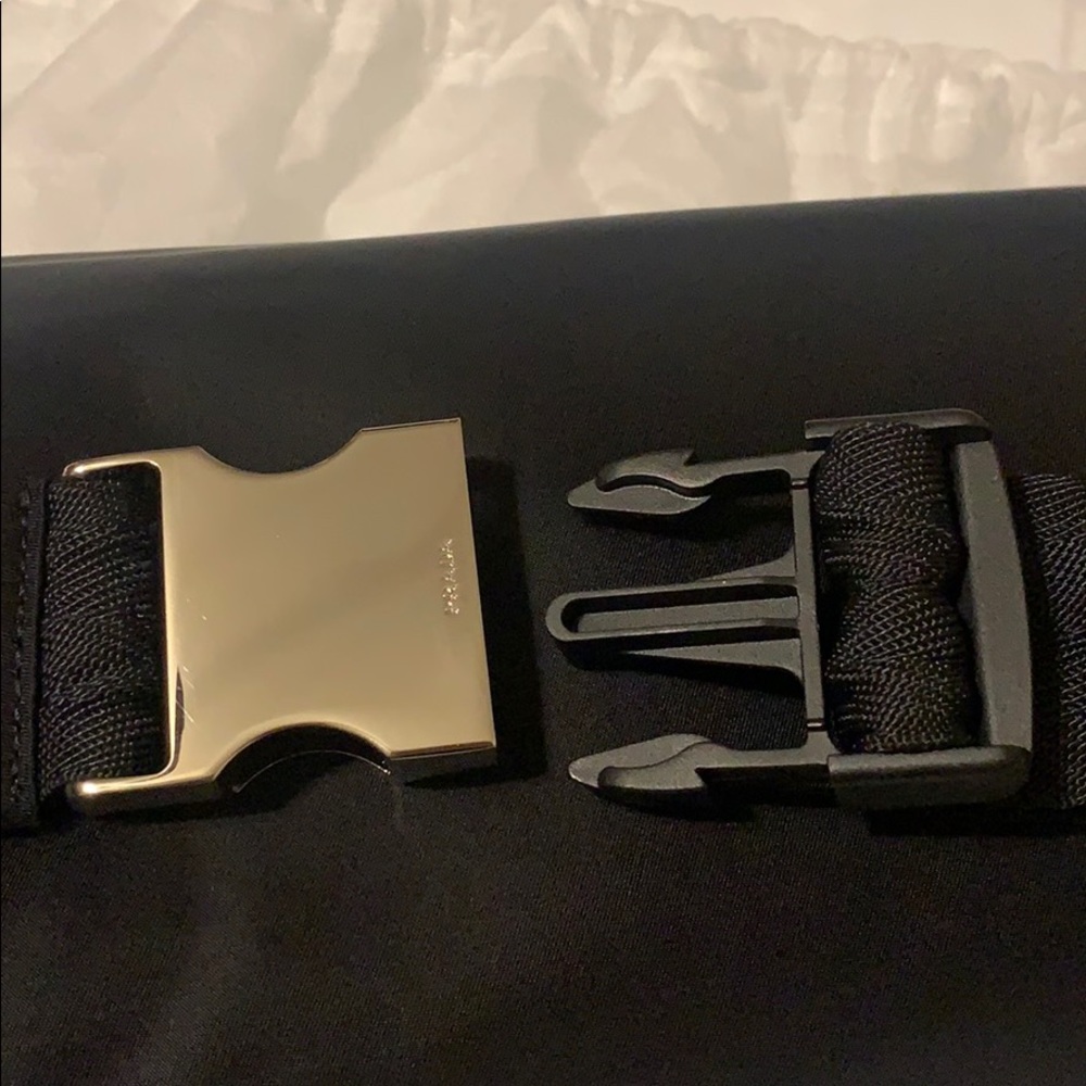 PRADA Shoulder bag - Picture 7 of 8